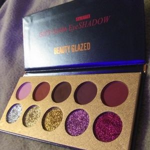 Eye shadow